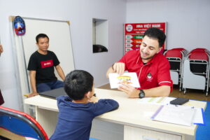 hoc tieng anh IMA Việt Nam