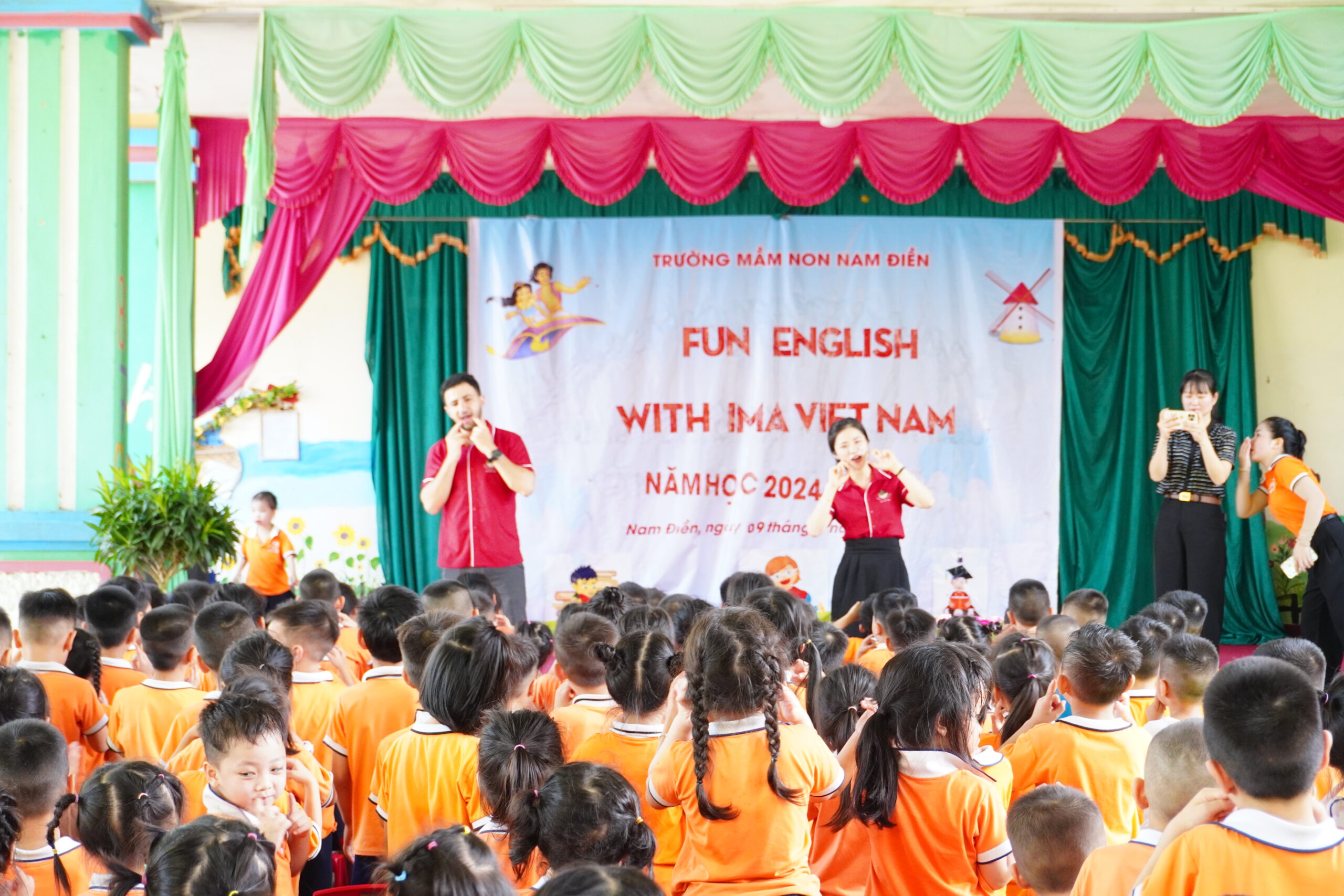 Học sinh trường mầm non Nam Điền – Hà Tĩnh háo hức tham gia CLB tiếng Anh cùng giáo viên nước ngoài của IMA Việt Nam 