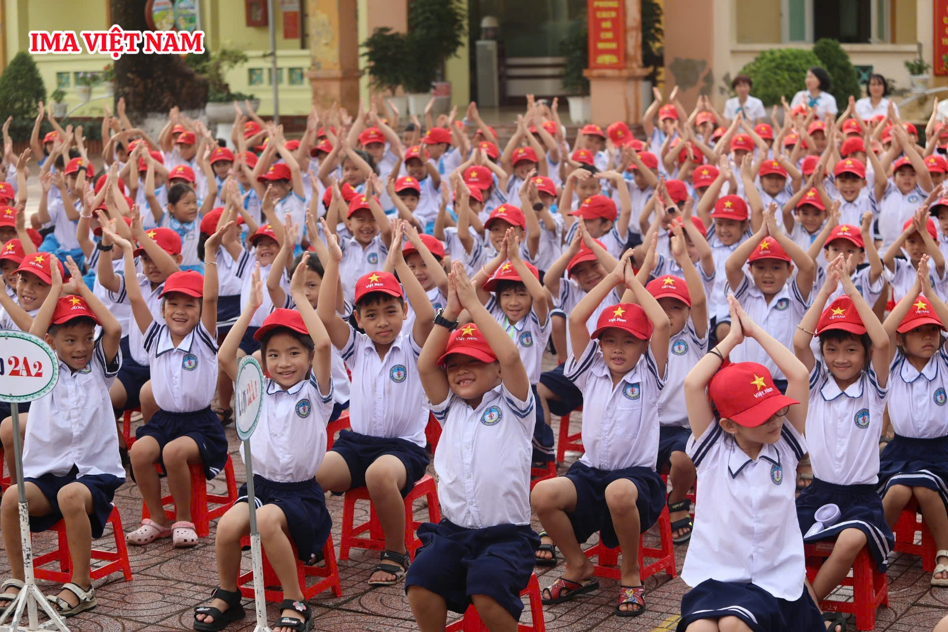 Trường Tiểu học Tiên Điền (Nghi Xuân, Hà Tĩnh) – chuyên đề “Sức mạnh của tình yêu thương”