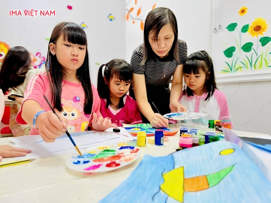 Workshop "Vẽ tranh -Gửi yêu thương" - Trung tâm IMA Hà Tĩnh